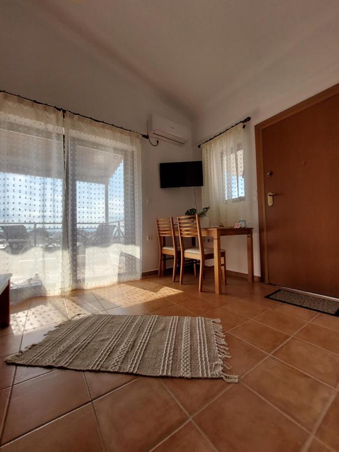El Verde Apartments Skala  Exterior photo